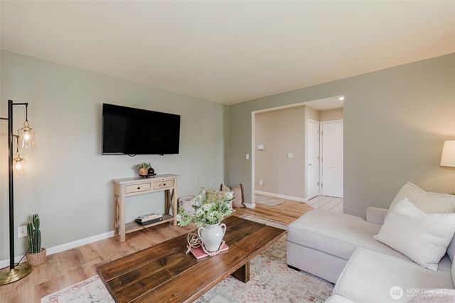 1969 Snowridge Avenue, Port Orchard, WA 98366