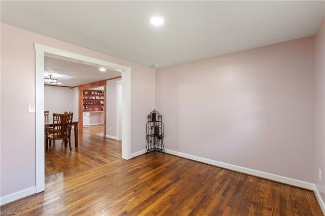 5760 Stanleyville Drive, Winston-salem, NC 27105