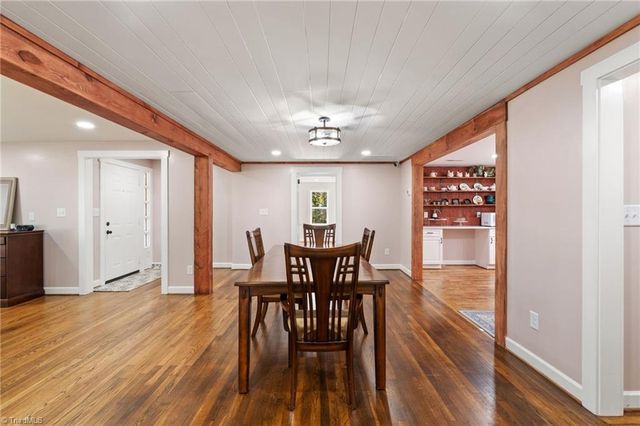 5760 Stanleyville Drive, Winston-salem, NC 27105