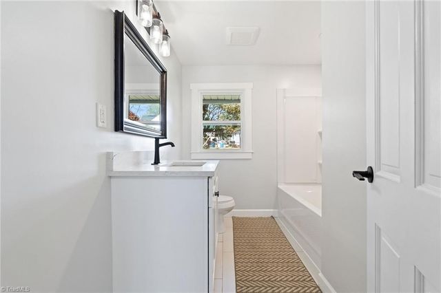 5760 Stanleyville Drive, Winston-salem, NC 27105