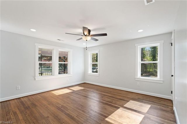 5760 Stanleyville Drive, Winston-salem, NC 27105