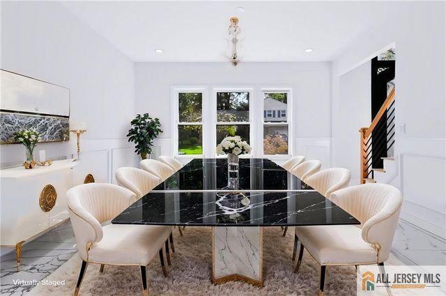 220 W Locust Avenue, Edison, NJ 08820