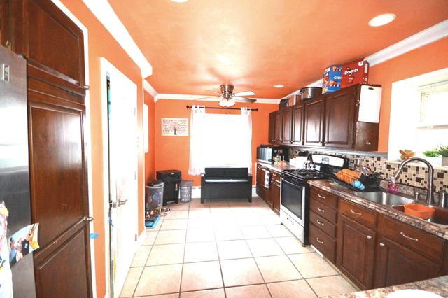 5923 ERDRICK ST, Philadelphia, PA 19135