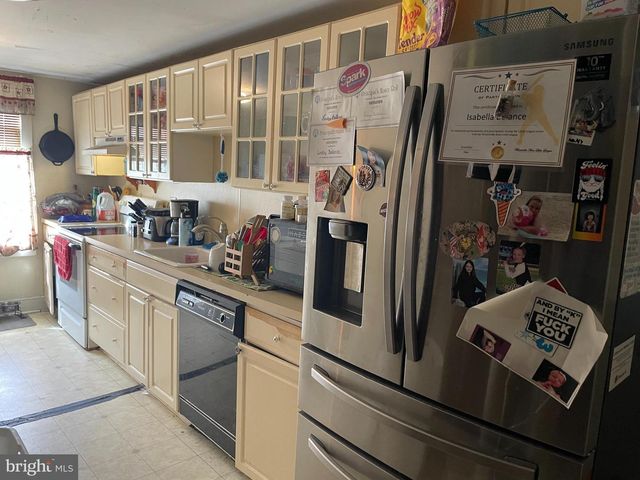 340 S SUNBURY ST, Minersville, PA 17954