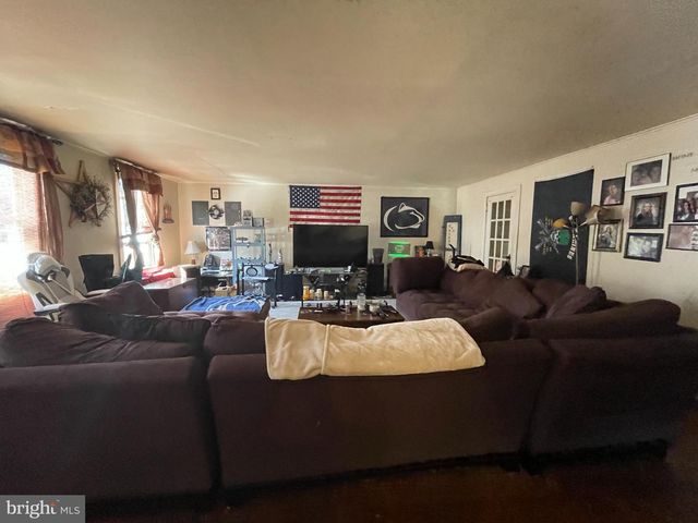 340 S SUNBURY ST, Minersville, PA 17954