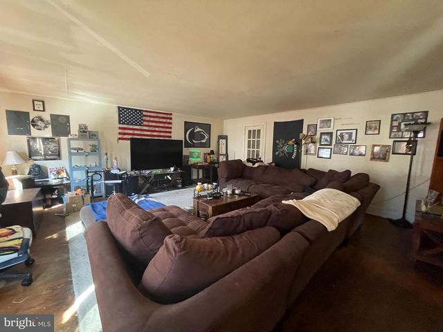 340 S SUNBURY ST, Minersville, PA 17954