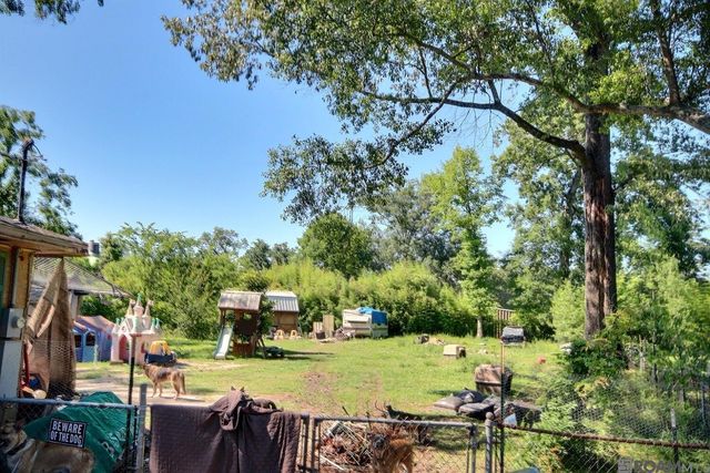6525 Kleinpeter Rd, Baton Rouge, LA 70811