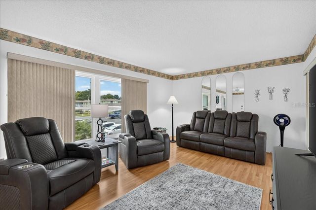 1250 S PINELLAS AVENUE 1008, Tarpon Springs, FL 34689