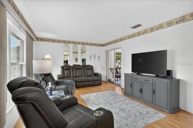 1250 S PINELLAS AVENUE 1008, Tarpon Springs, FL 34689