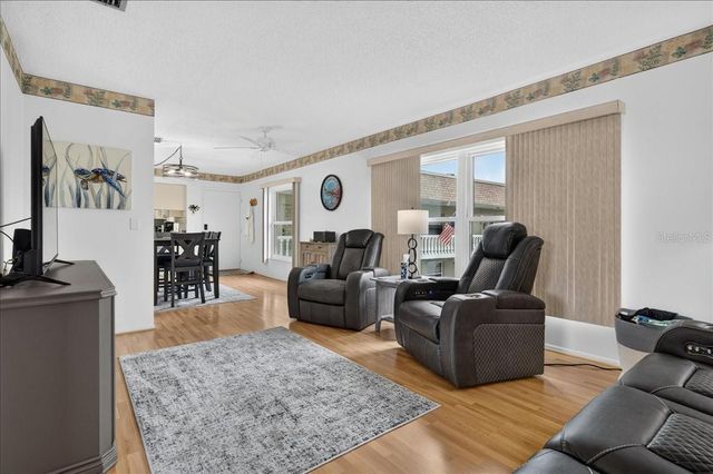 1250 S PINELLAS AVENUE 1008, Tarpon Springs, FL 34689