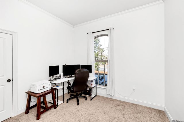 14628 Lake Town Dr, Baton Rouge, LA 70810