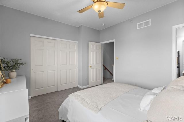 3330 Shutten Way, St Charles, MO 63301