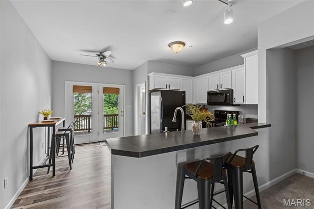 3330 Shutten Way, St Charles, MO 63301