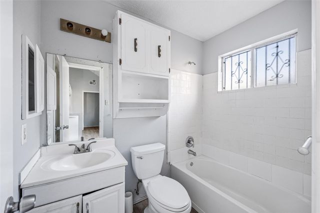 11018 Clark Road, Houston, TX 77076