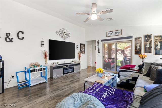 5682 Mahogany Run Place, Las Vegas, NV 89122