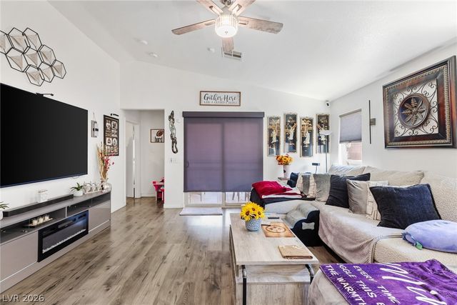 5682 Mahogany Run Place, Las Vegas, NV 89122