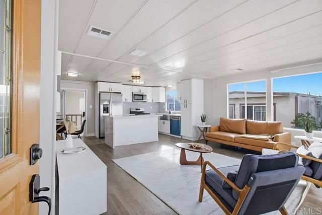 402 63rd Street 115, San Diego, CA 92114