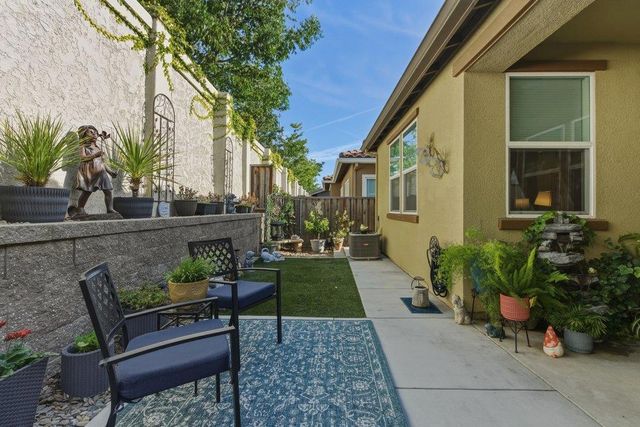 2041 Santoro Way, Hollister, CA 95023