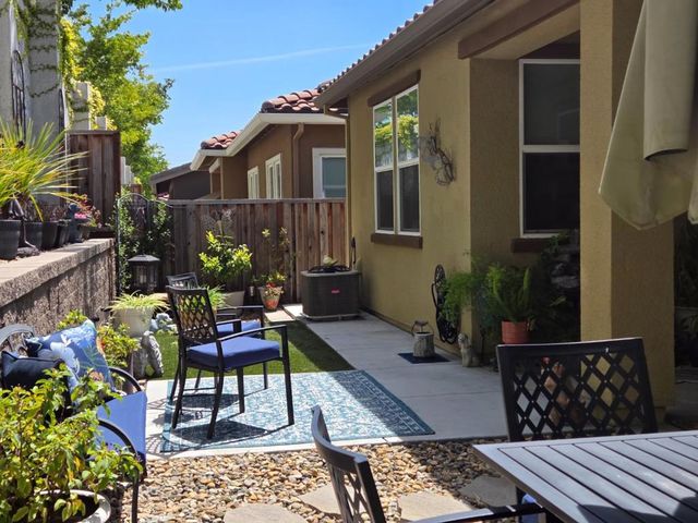 2041 Santoro Way, Hollister, CA 95023