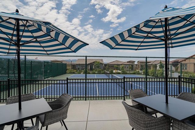 2041 Santoro Way, Hollister, CA 95023