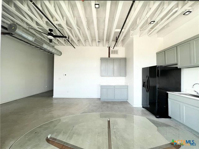 301 N LBJ Drive 203, San Marcos, TX 78666