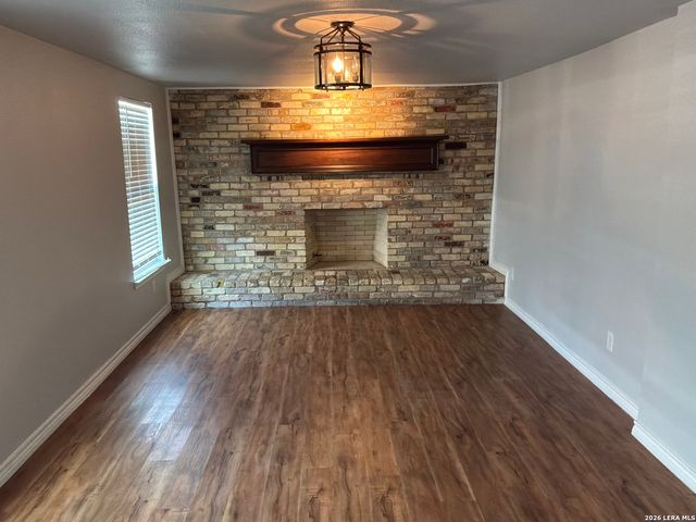 760 LINDA LOU DR, San Antonio, TX 78223