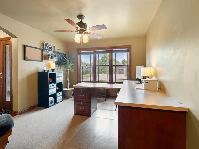 2690 PRAIRIE GARDEN TRAIL, Green Bay, WI 54313
