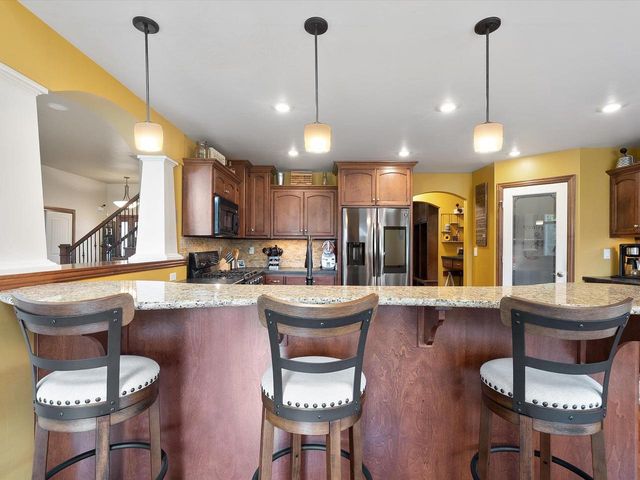2690 PRAIRIE GARDEN TRAIL, Green Bay, WI 54313