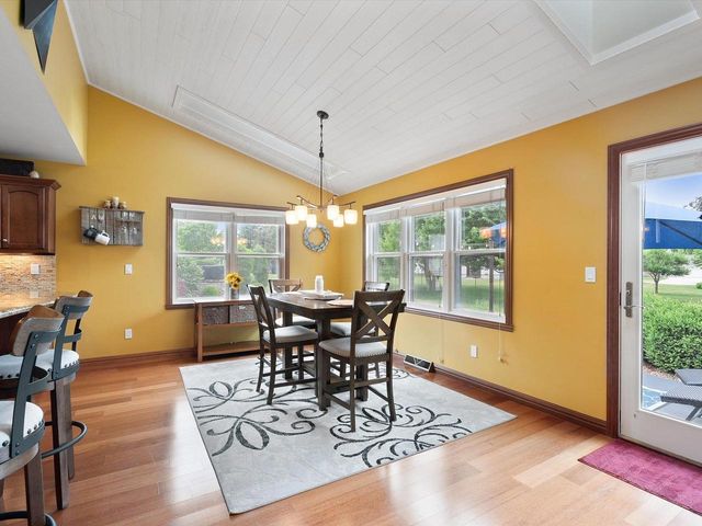 2690 PRAIRIE GARDEN TRAIL, Green Bay, WI 54313