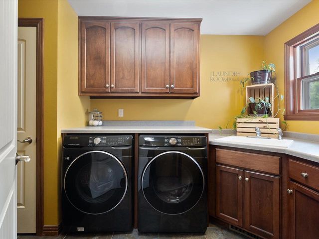 2690 PRAIRIE GARDEN TRAIL, Green Bay, WI 54313