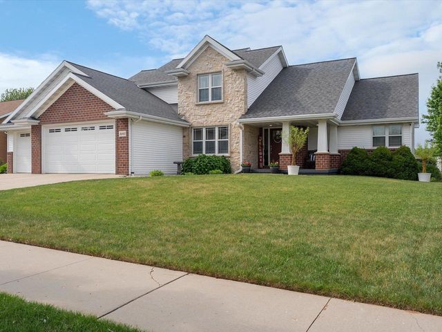 2690 PRAIRIE GARDEN TRAIL, Green Bay, WI 54313