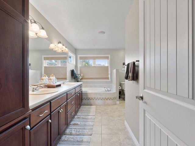 2690 PRAIRIE GARDEN TRAIL, Green Bay, WI 54313