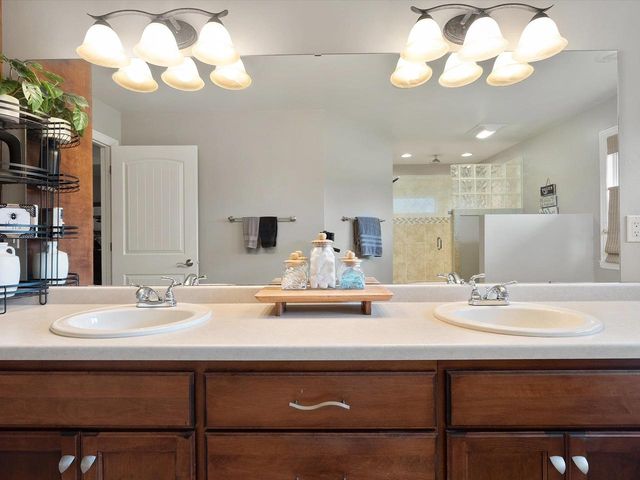 2690 PRAIRIE GARDEN TRAIL, Green Bay, WI 54313