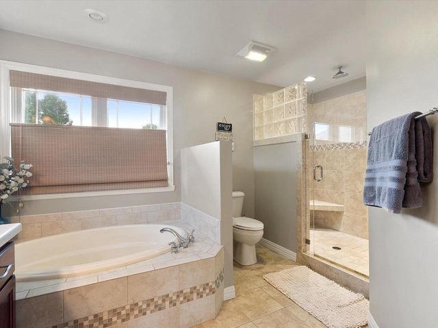 2690 PRAIRIE GARDEN TRAIL, Green Bay, WI 54313