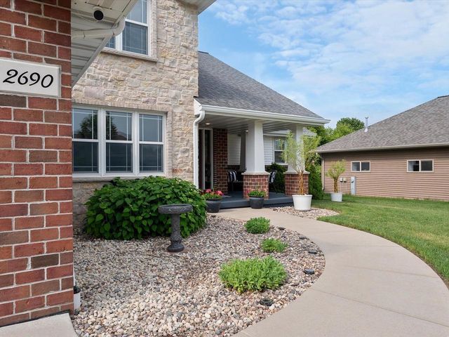 2690 PRAIRIE GARDEN TRAIL, Green Bay, WI 54313