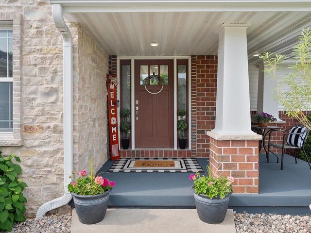 2690 PRAIRIE GARDEN TRAIL, Green Bay, WI 54313