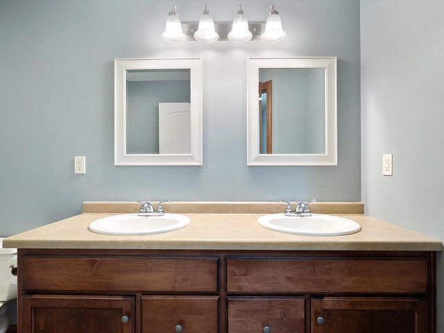 2690 PRAIRIE GARDEN TRAIL, Green Bay, WI 54313