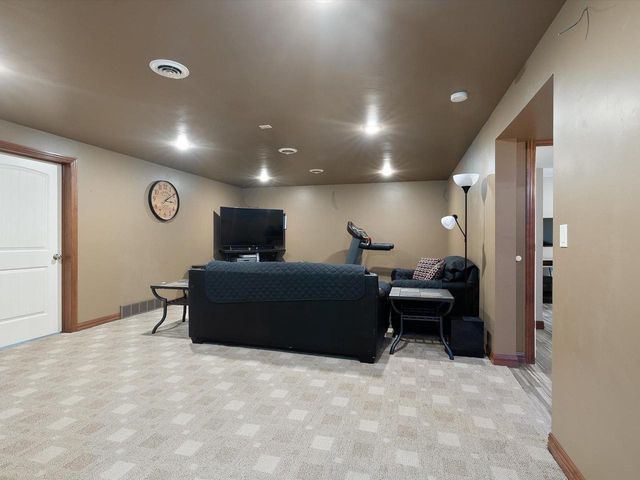 2690 PRAIRIE GARDEN TRAIL, Green Bay, WI 54313
