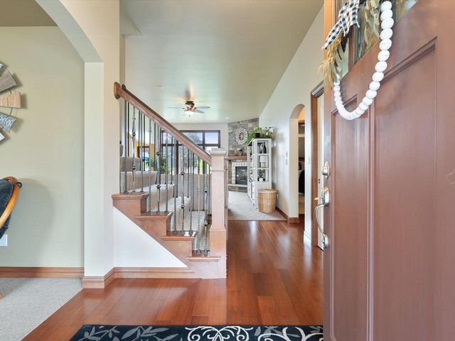 2690 PRAIRIE GARDEN TRAIL, Green Bay, WI 54313