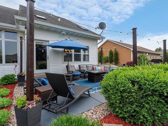 2690 PRAIRIE GARDEN TRAIL, Green Bay, WI 54313