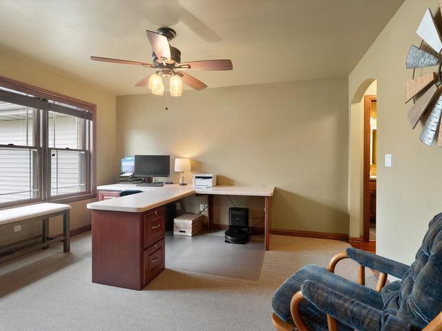 2690 PRAIRIE GARDEN TRAIL, Green Bay, WI 54313