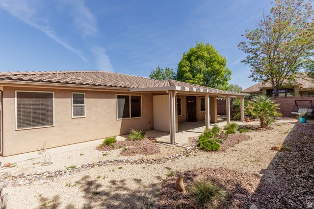 488 E 1525 S, Washington, UT 84780