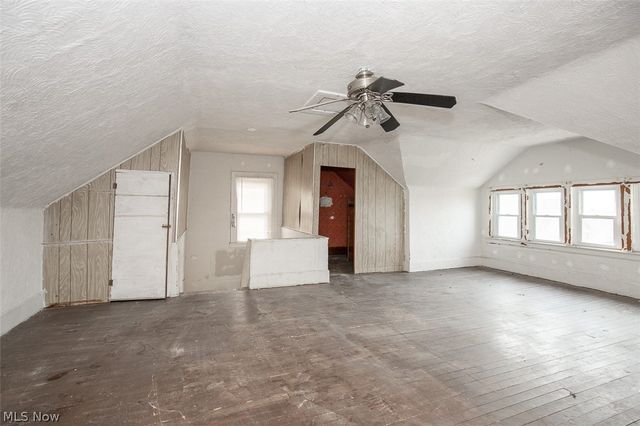17200 Endora Road, Cleveland, OH 44112