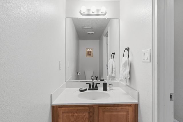 1267 Mirador Loop NE, Rio Rancho, NM 87144