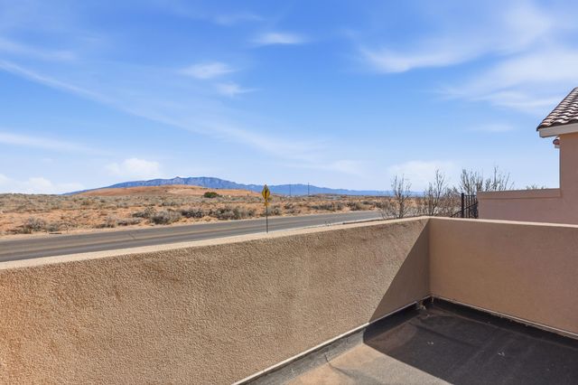 1267 Mirador Loop NE, Rio Rancho, NM 87144