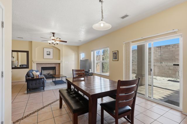 1267 Mirador Loop NE, Rio Rancho, NM 87144