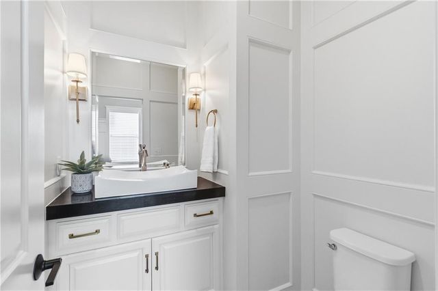 10305 W 170th Place, Overland Park, KS 66221