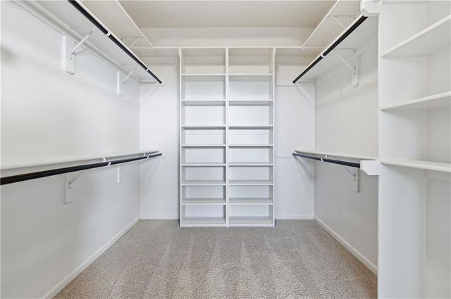 10305 W 170th Place, Overland Park, KS 66221