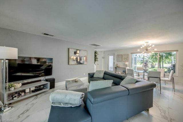 1236 El Dorado PKWY E, Cape Coral, FL 33904