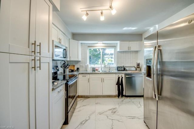 1236 El Dorado PKWY E, Cape Coral, FL 33904